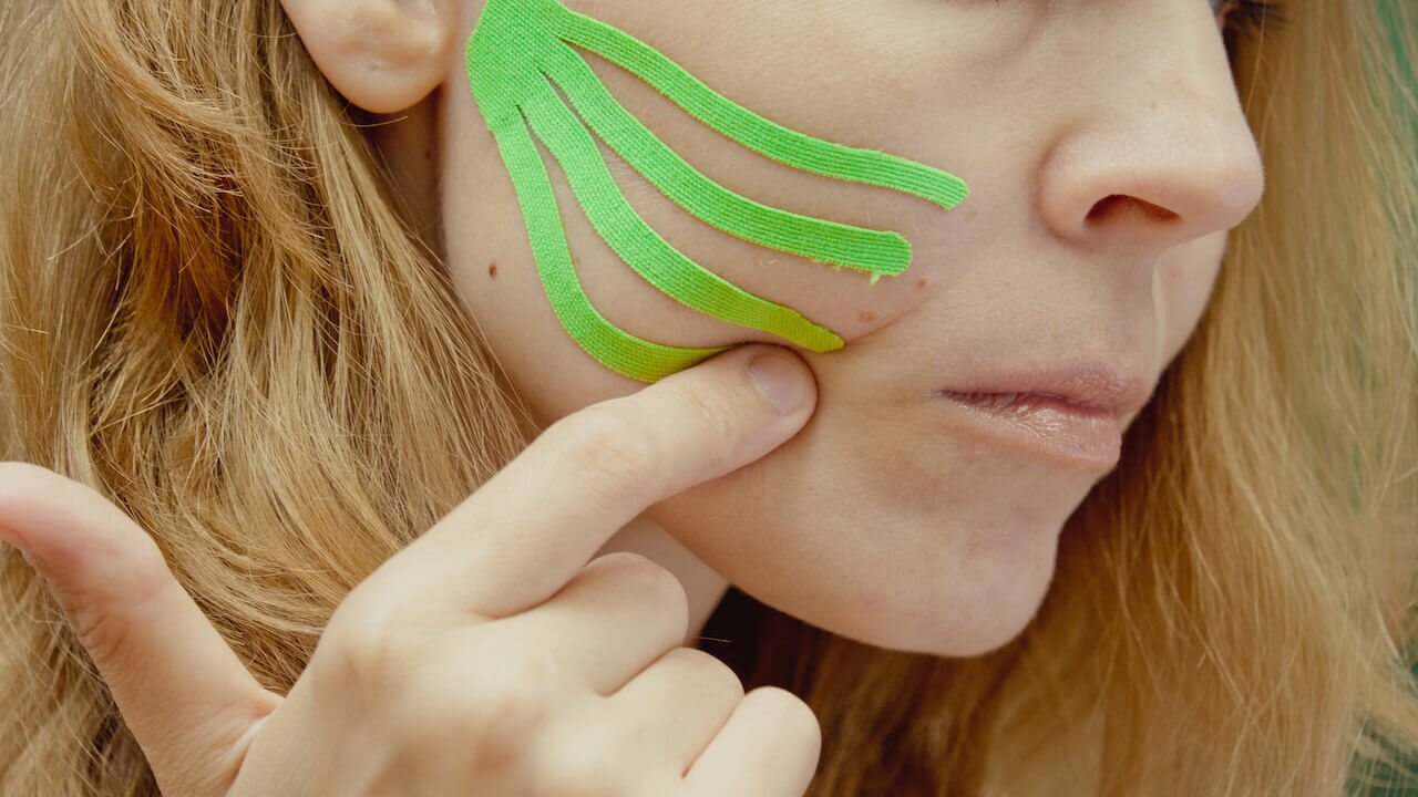 KEAH Tape zur Verbesserung von Muskelaktivität und Lymphdrainage